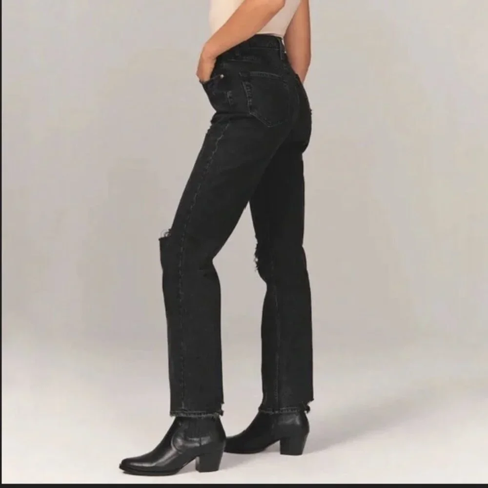 Abercrombie & Fitch Women's Ultra High Rise 90s Straight Jean Black 32/14R - Picture 3 of 11